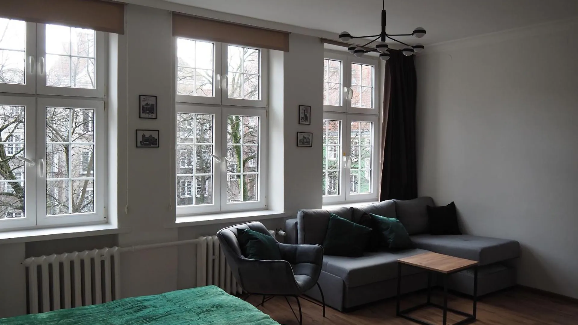 Grand-Tourist Center Point Apartments