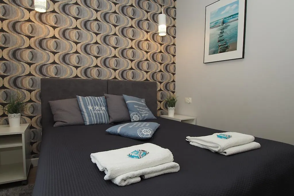 Grand-Tourist Center Point Apartments Danzica